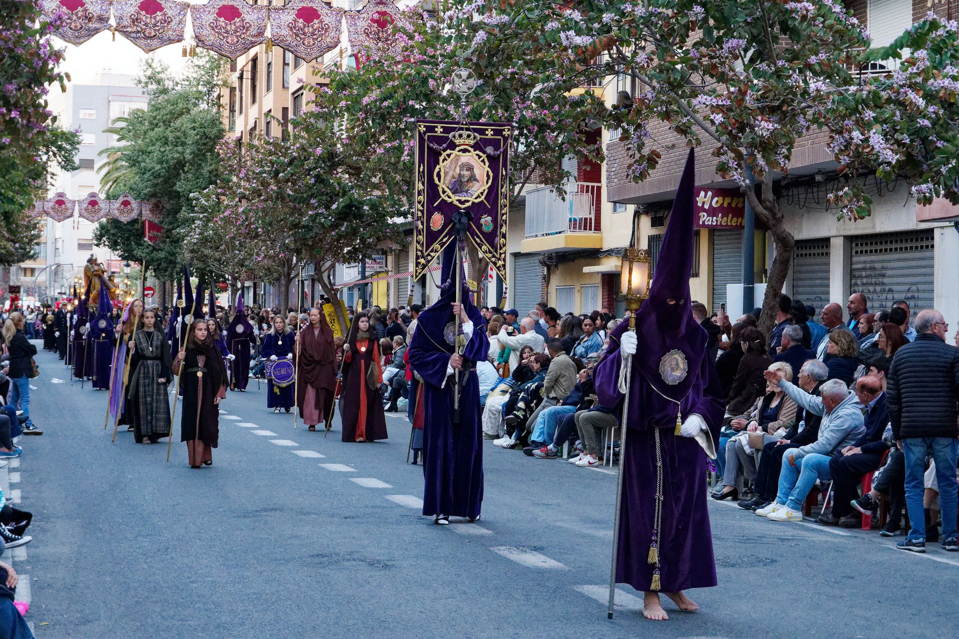 Semana Santa en Espagne - Valencia, Procesión del Santo Entierro 2025