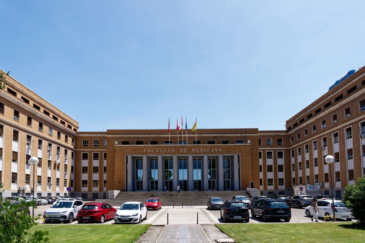Universidad Complutense de Madrid (UCM) - Medicina / Médecine