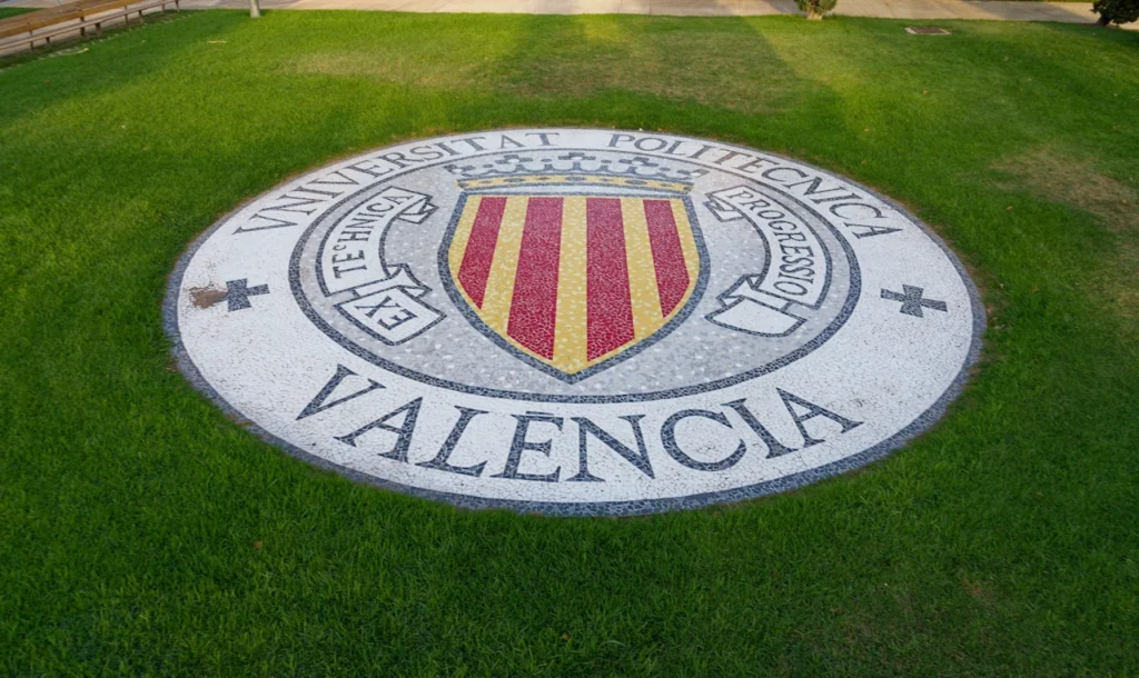 UPV (Universidad Politecnica de Valencia) - Plaza Central - Logo