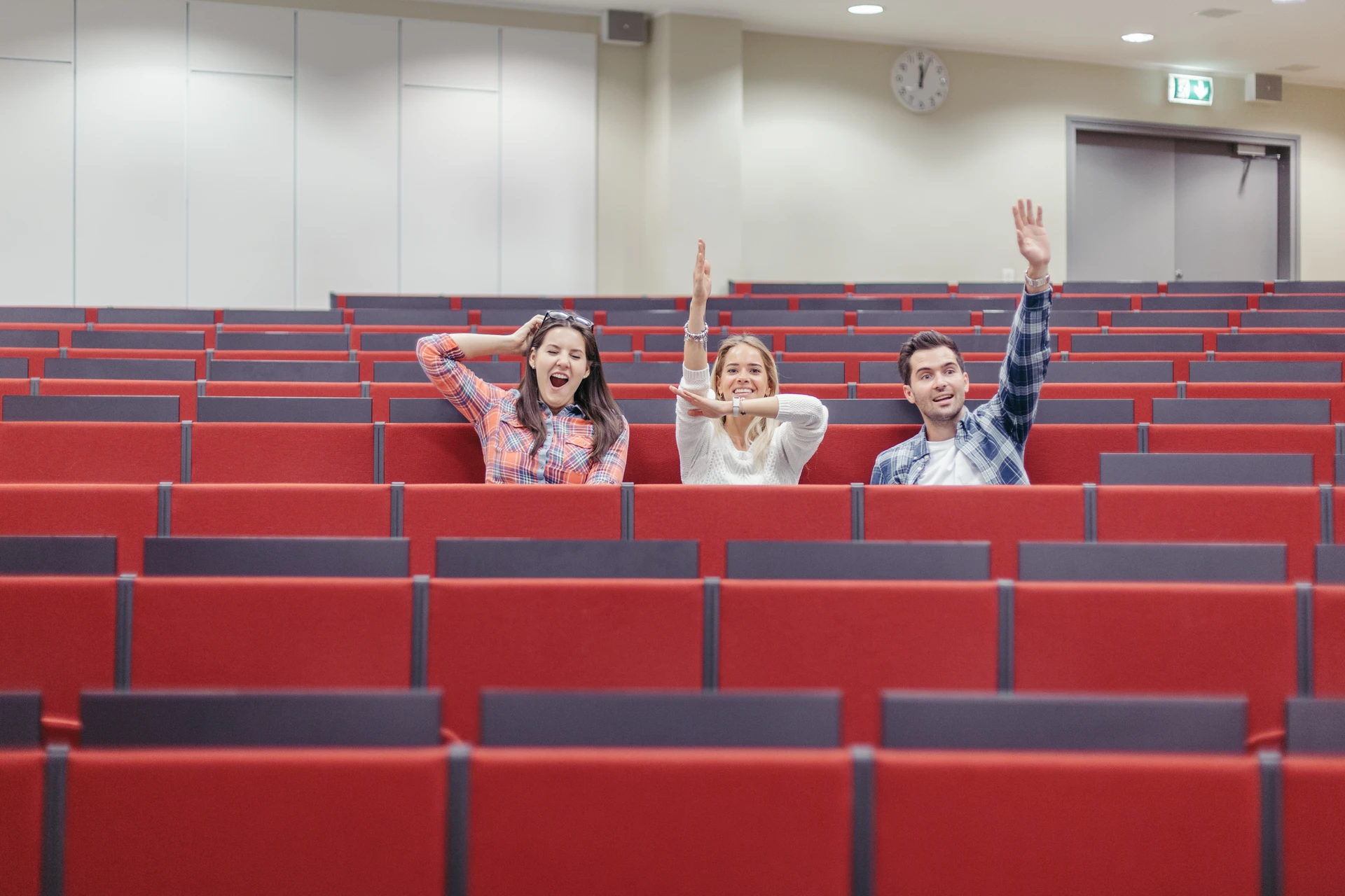 amphitéatre vidé de ses étudiants