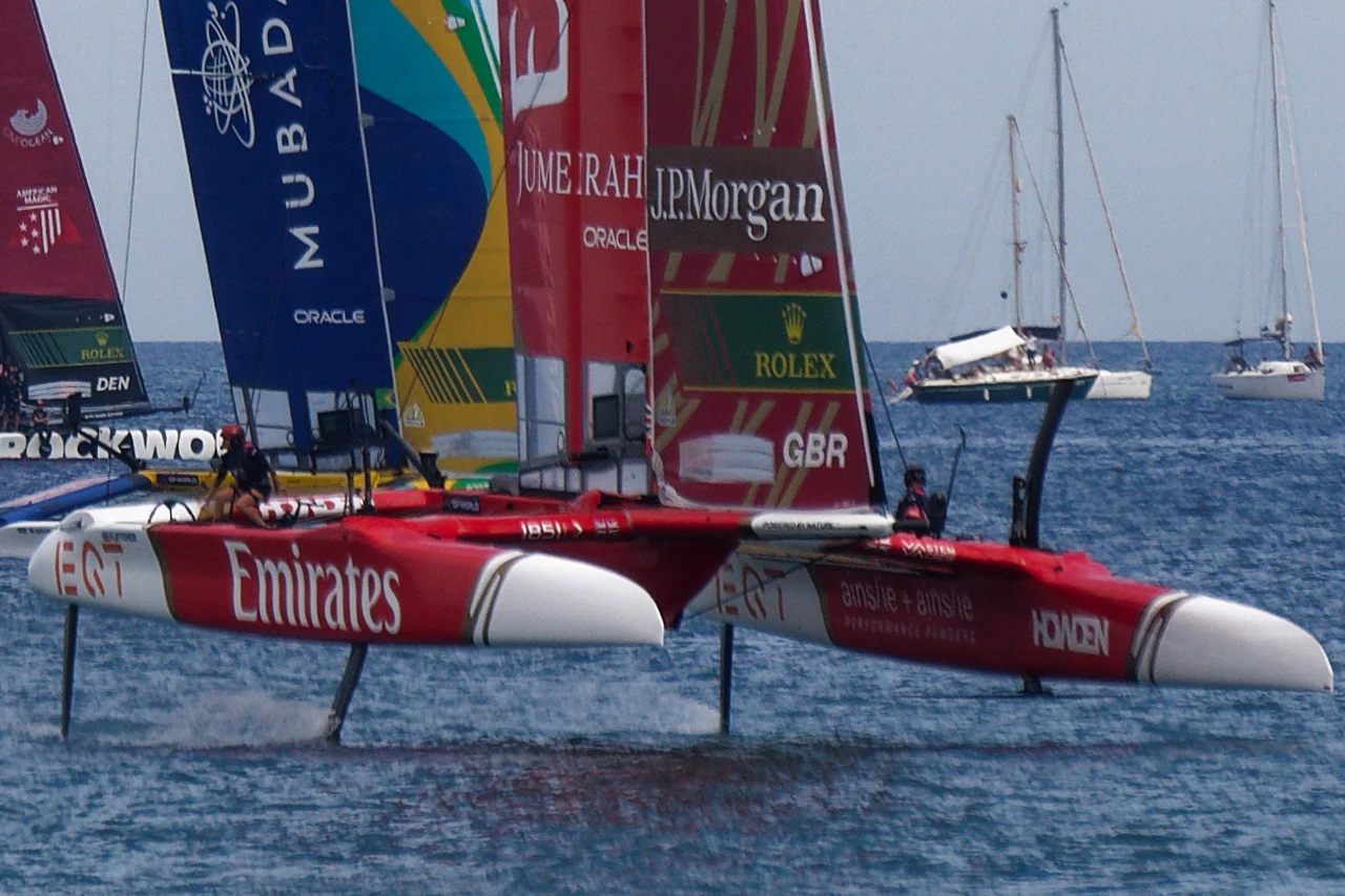 SailGP Valencia - L équipe Emirates anglaise - Zoom sur le foil